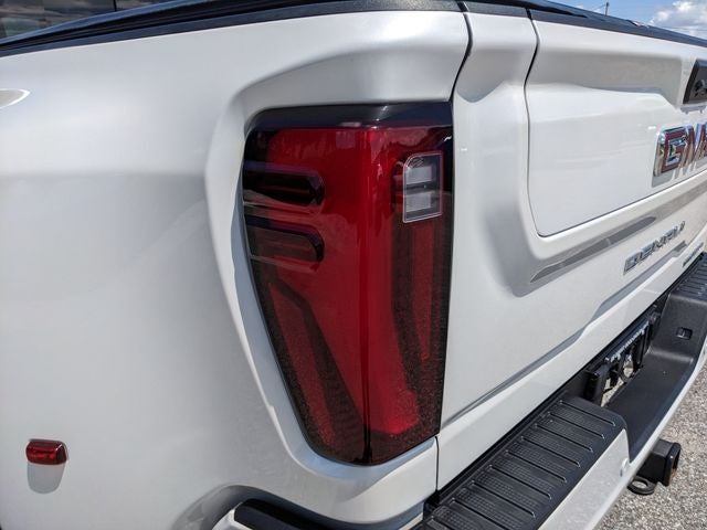 2025 GMC Sierra 3500HD Denali