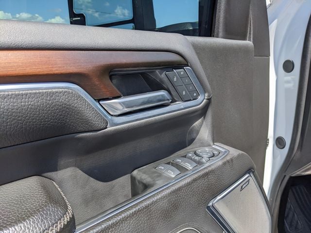 2025 GMC Sierra 3500HD Denali