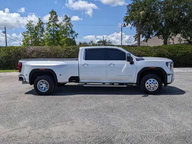 2025 GMC Sierra 3500HD Denali