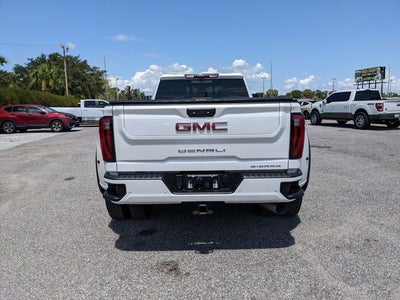 2025 GMC Sierra 3500HD Denali