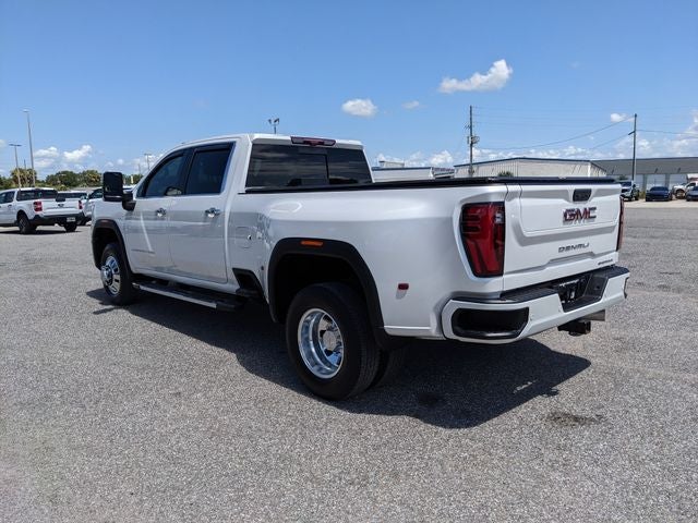 2025 GMC Sierra 3500HD Denali