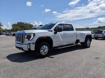 2025 GMC Sierra 3500HD Denali