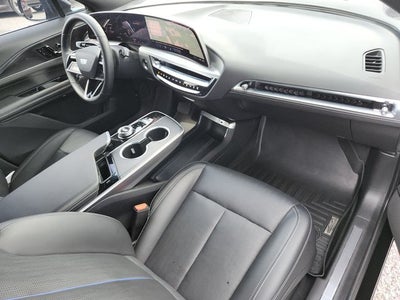 2025 Cadillac LYRIQ Sport
