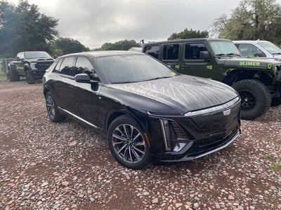 2025 Cadillac LYRIQ Sport