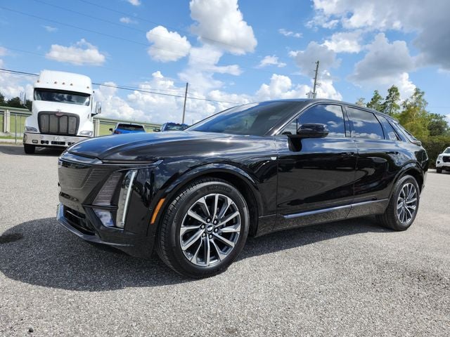 2025 Cadillac LYRIQ Sport