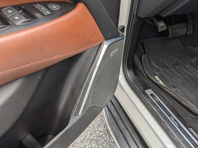 2019 Cadillac Escalade Luxury