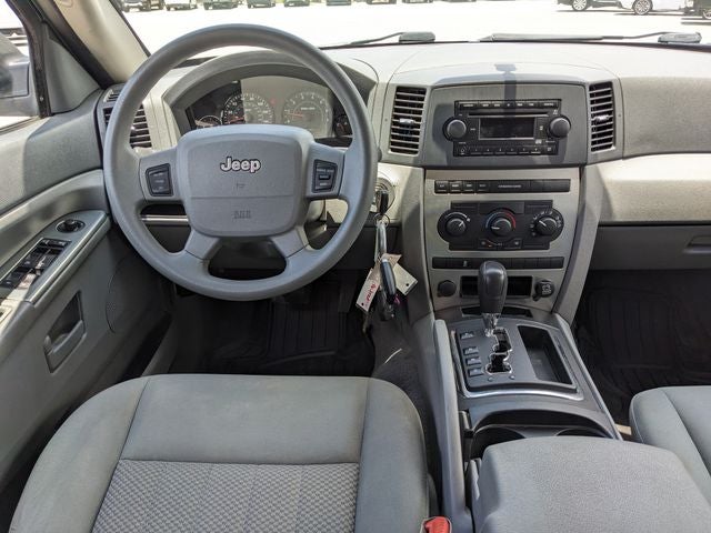 2006 Jeep Grand Cherokee Laredo