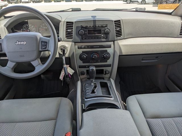 2006 Jeep Grand Cherokee Laredo