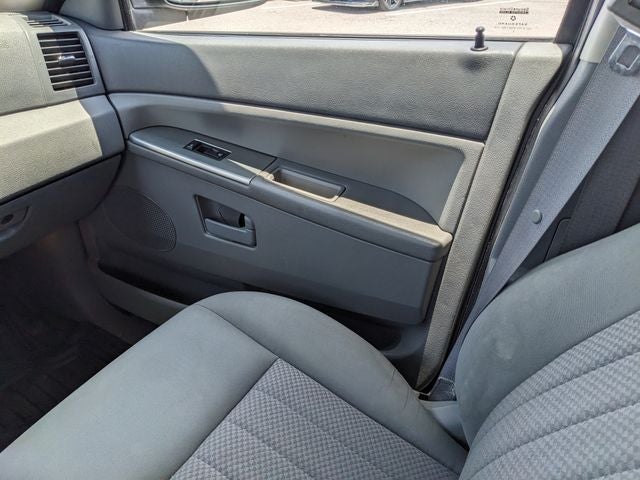 2006 Jeep Grand Cherokee Laredo