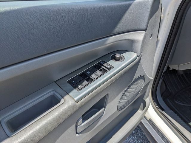 2006 Jeep Grand Cherokee Laredo