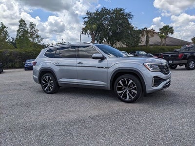 2026 Volkswagen Atlas 2.0T SEL Premium R-Line