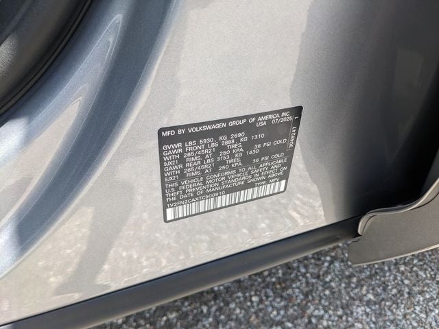 2026 Volkswagen Atlas 2.0T SEL Premium R-Line