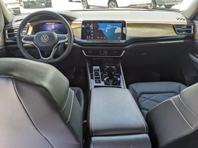 2024 Volkswagen Atlas 2.0T SE w/Technology