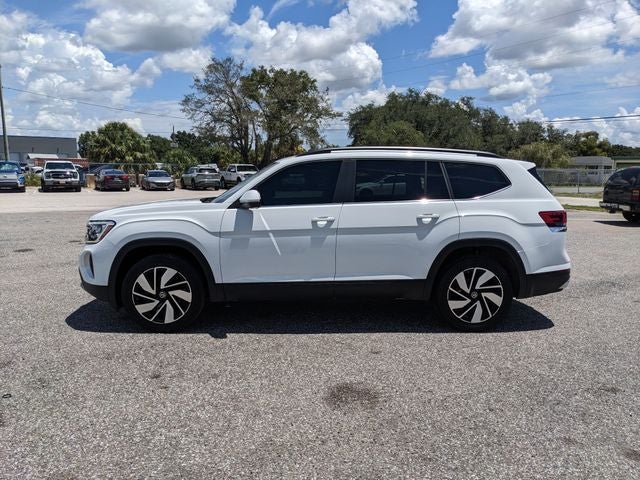 2024 Volkswagen Atlas 2.0T SE w/Technology