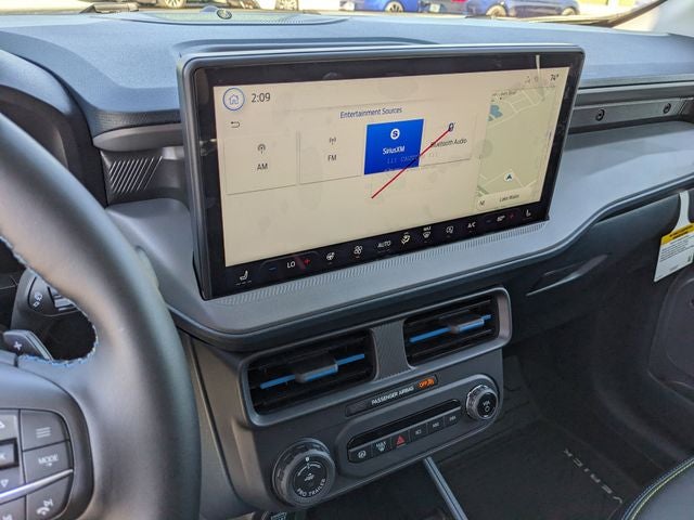 2026 Ford Maverick Lobo High