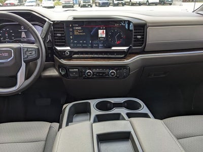 2025 GMC Sierra 1500 SLE