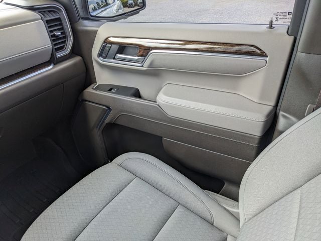 2025 GMC Sierra 1500 SLE