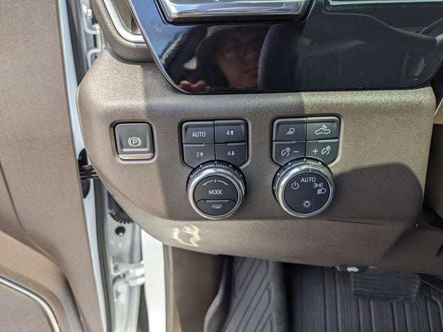2025 GMC Sierra 1500 SLE