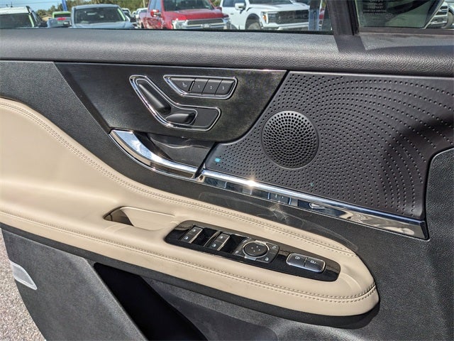 2025 Lincoln Corsair Reserve