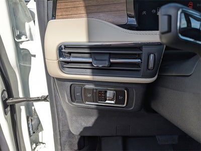 2025 Lincoln Corsair Reserve