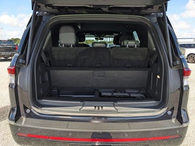 2023 Lincoln Navigator Standard