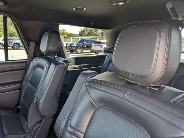 2023 Lincoln Navigator Standard