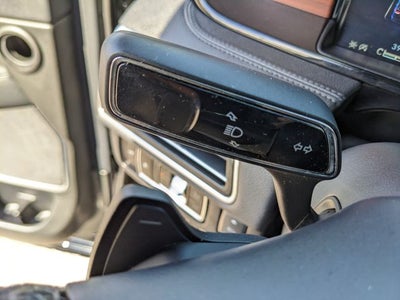 2023 Lincoln Navigator Standard