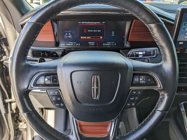 2023 Lincoln Navigator Standard