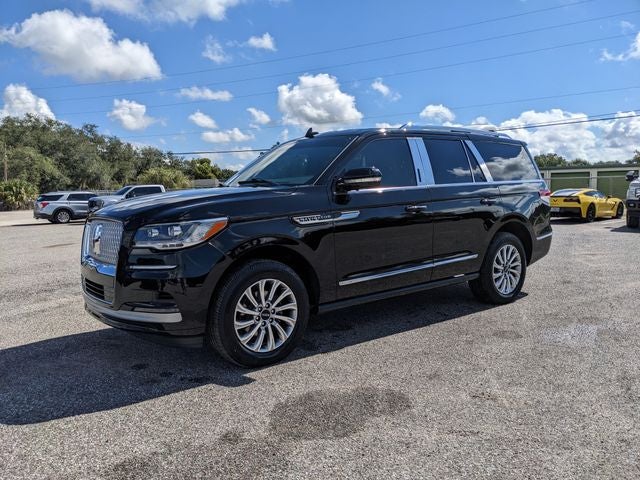 2023 Lincoln Navigator Standard