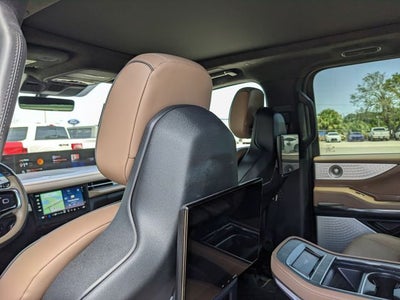2025 Lincoln Navigator Black Label