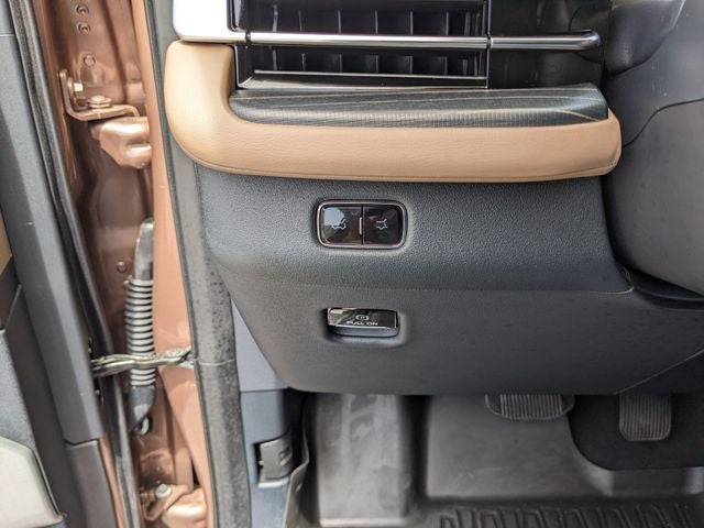 2025 Lincoln Navigator Black Label