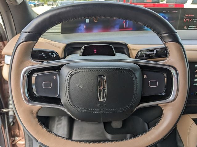 2025 Lincoln Navigator Black Label