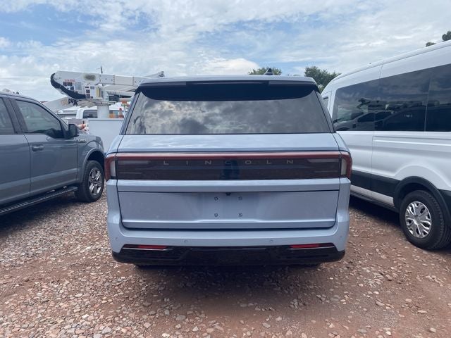 2025 Lincoln Navigator L Reserve