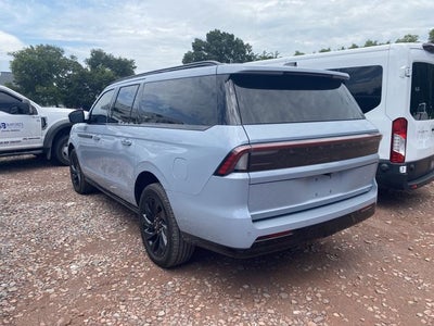 2025 Lincoln Navigator L Reserve