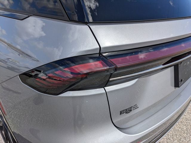 2025 Lincoln Nautilus Reserve