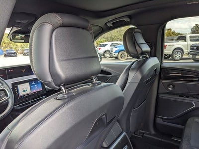 2025 Lincoln Nautilus Reserve