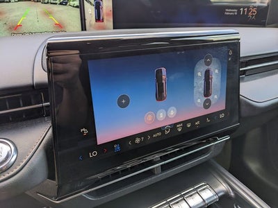 2025 Lincoln Nautilus Reserve