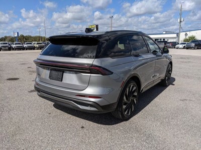 2025 Lincoln Nautilus Reserve