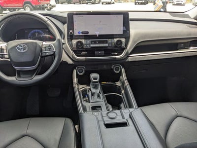 2024 Toyota Grand Highlander XLE