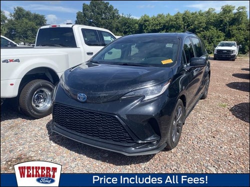 2025 Toyota Sienna XSE 7 Passenger