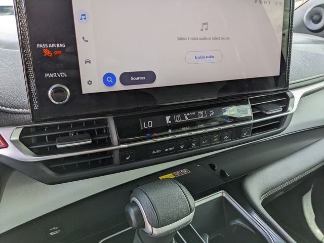 2025 Toyota Sienna XSE 7 Passenger