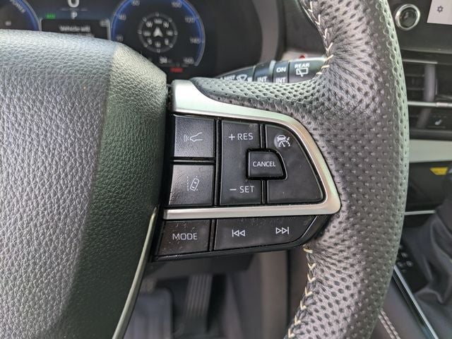 2025 Toyota Sienna XSE 7 Passenger