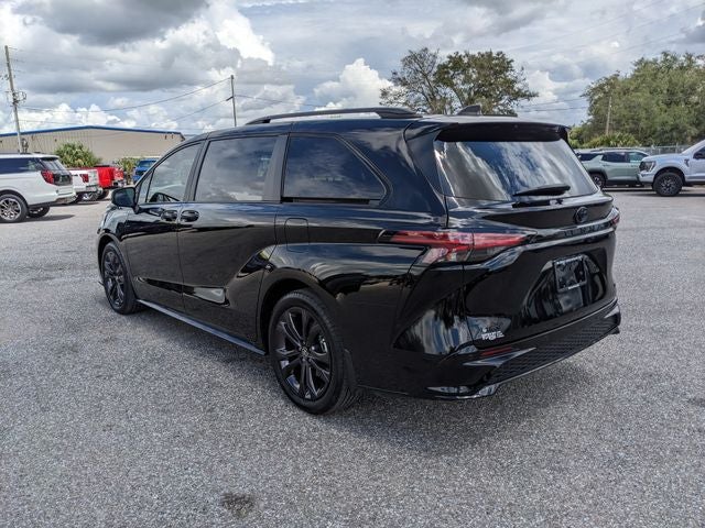 2025 Toyota Sienna XSE 7 Passenger