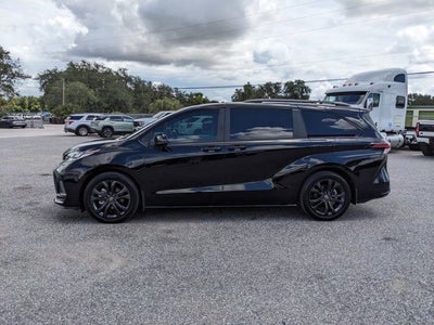 2025 Toyota Sienna XSE 7 Passenger