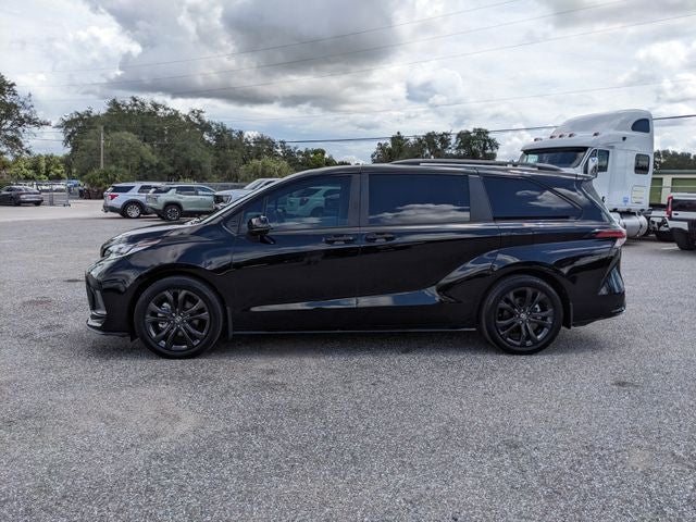 2025 Toyota Sienna XSE 7 Passenger