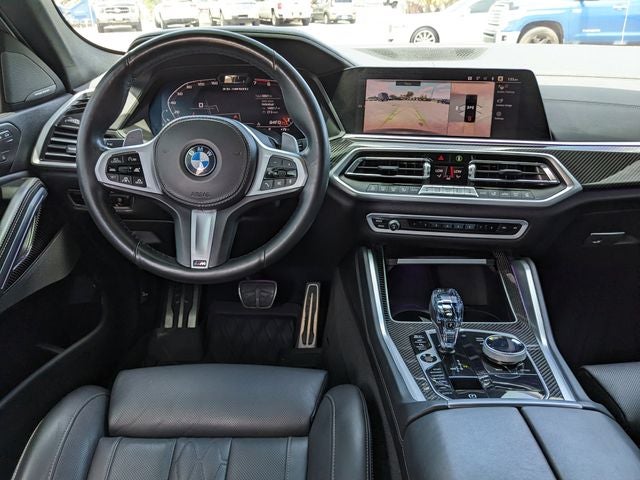 2022 BMW X6 M50i