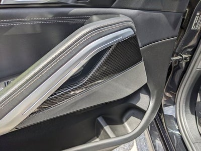 2022 BMW X6 M50i