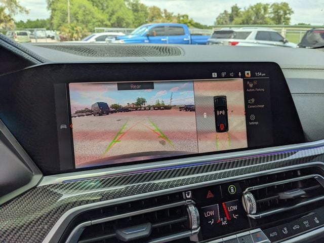 2022 BMW X6 M50i