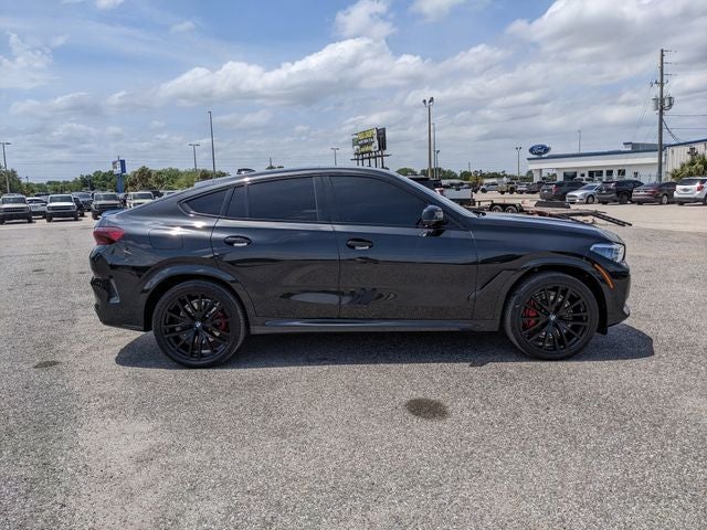 2022 BMW X6 M50i