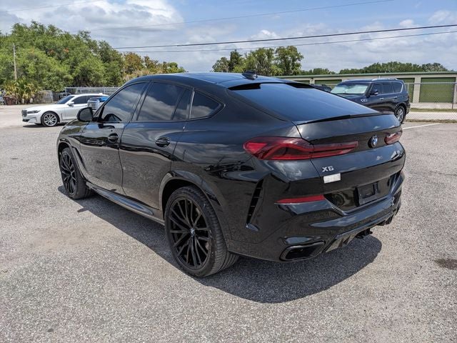 2022 BMW X6 M50i